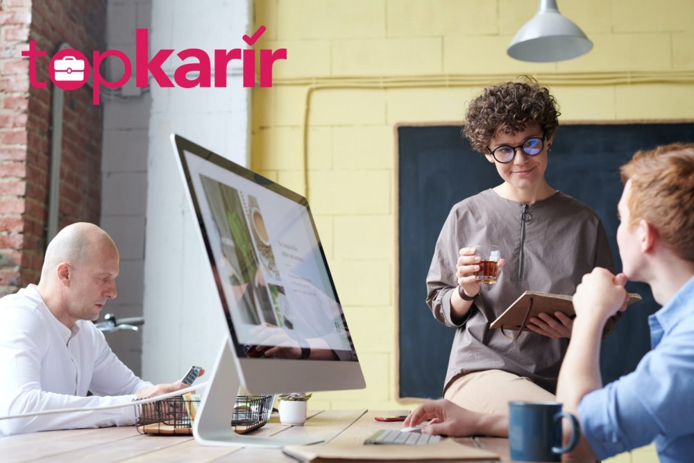 6 Cara Membuat UMKM Kamu Menjadi Go Digital | TopKarir.com